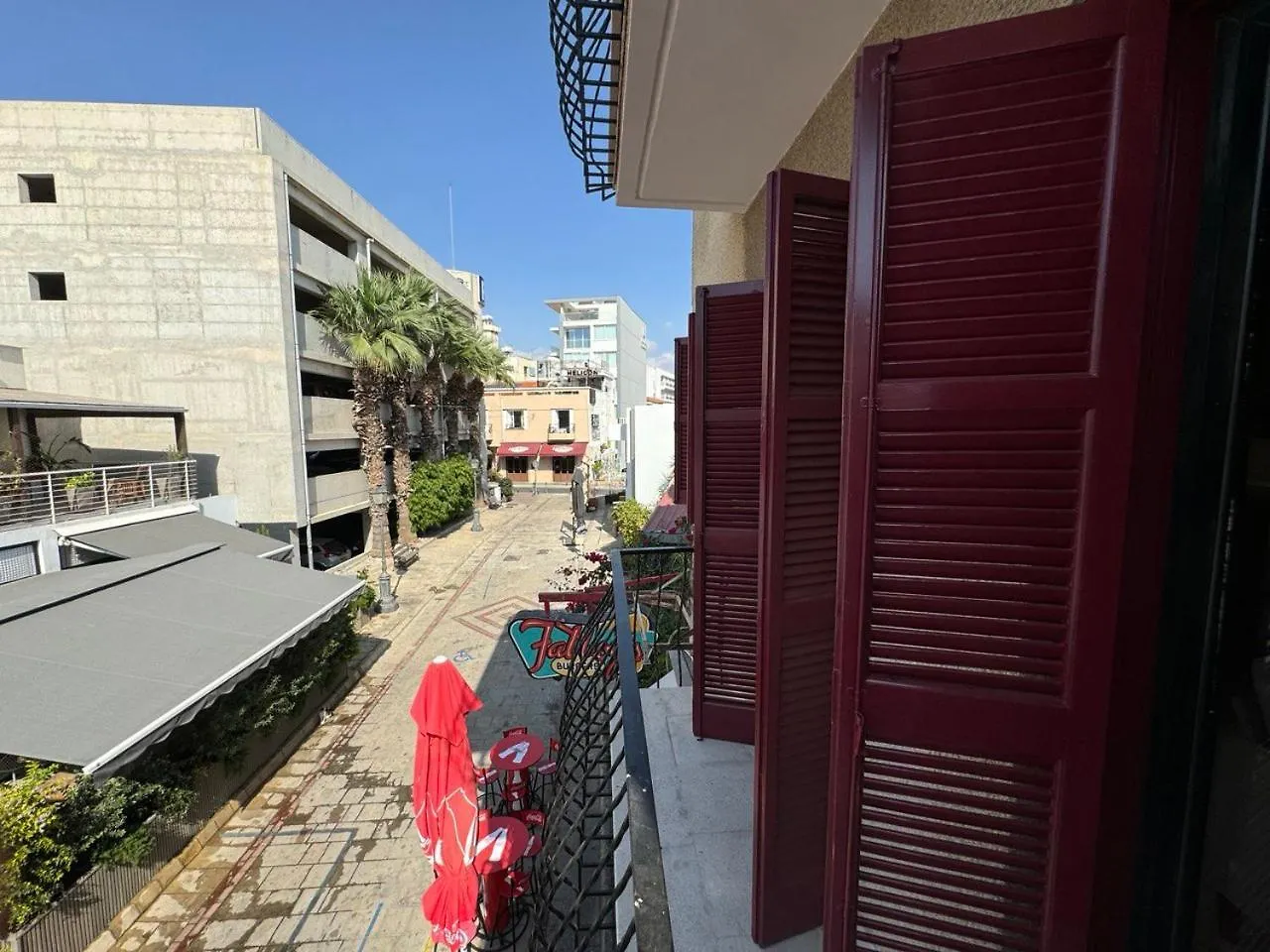 Apartmán It Can'T Be More Central Larnaca